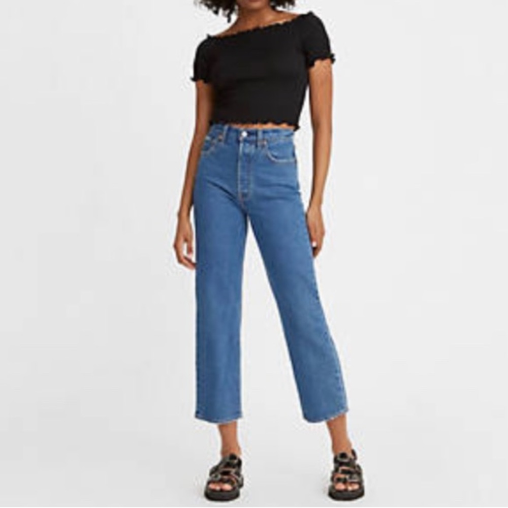 Levi’s Premium Ribcage Straight Leg Button Fly Jeans